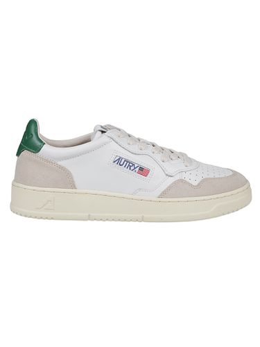 Autry Medalist Low Sneakers - Autry - Modalova