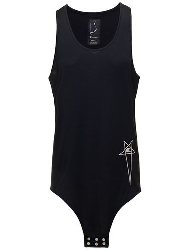 Basketball Tank Long Tank Top With Pentagram Embroidery And A Six Snap Closure Hanging In Cotton Woman - Rick Owens - Modalova