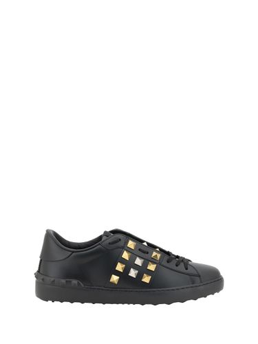 Rockstud Sneakers - Valentino Garavani - Modalova