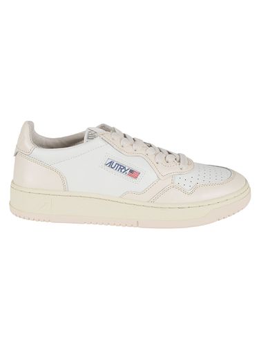 Autry Medalist Low Sneakers - Autry - Modalova