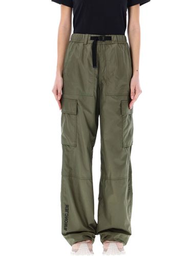 Moncler Grenoble Cargo Trousers - Moncler Grenoble - Modalova