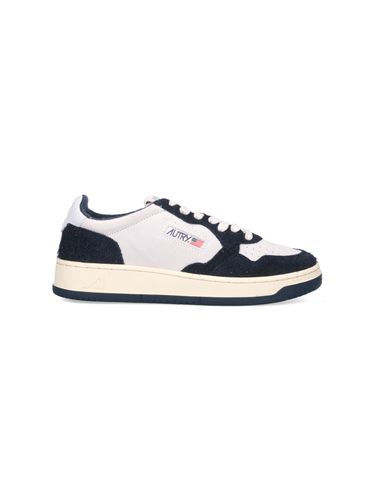 Autry Low Medalist Sneakers - Autry - Modalova