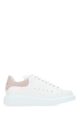 White Leather Sneakers With Powder Pink Suede Heel - Alexander McQueen - Modalova