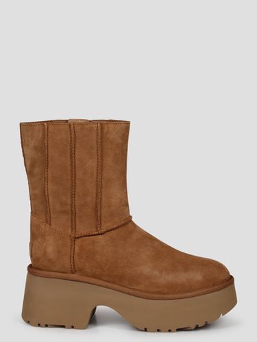 Classic Twin Seam New Heights Boots - UGG - Modalova