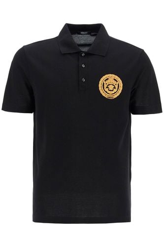 Versace Chain Crest Polo Shirt - Versace - Modalova