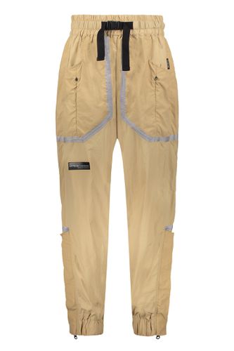 Iso. Poetism Technical-nylon Pants - Iso.Poetism - Modalova