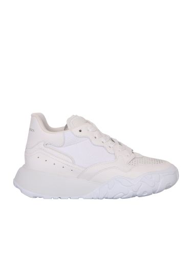 Perforated High Top Sneakers - Alexander McQueen - Modalova