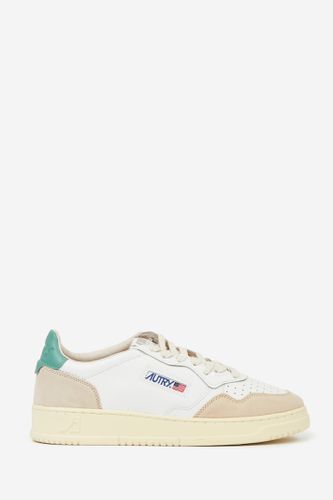 Autry 01 Low Sneakers - Autry - Modalova