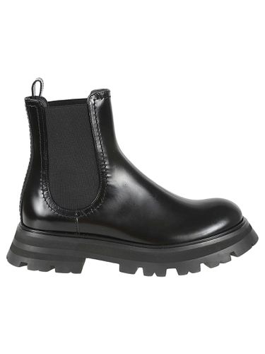 Lucent Leather Boots - Alexander McQueen - Modalova