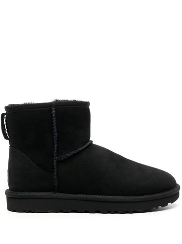 Mini Classic Ii Pull-on Boots In Suede Woman - UGG - Modalova