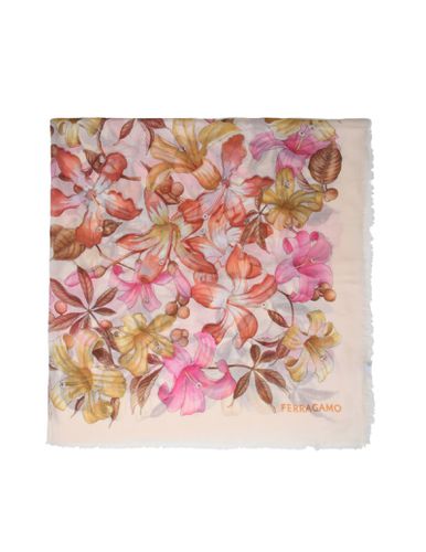 Cashmere Shawl With Flower Pattern - Ferragamo - Modalova