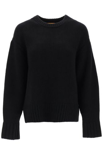 Crew-neck Sweater In Cashmere - Guest in Residence - Modalova