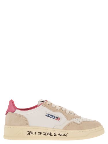 Medalist Low - Leather Trainers - Autry - Modalova