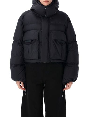 Kar Hooded Short Down Jacket - Moncler - Modalova