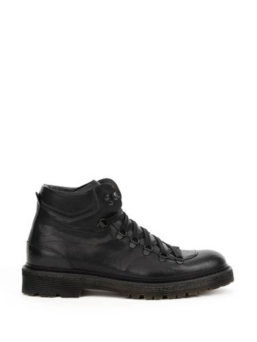 Corvari Black Leather Lace-up Shoe - Corvari - Modalova