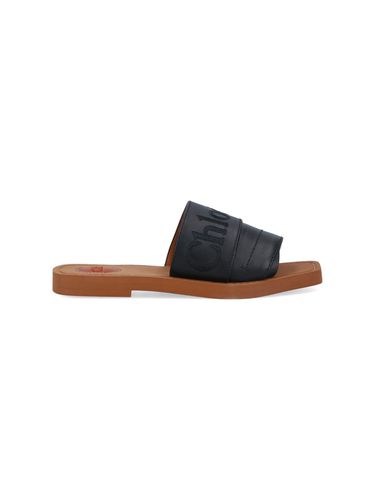 Chloé Woman Black Woody Flat Sabot - Chloé - Modalova