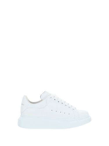 Oversized Sneakers Made Of Leather - Alexander McQueen - Modalova