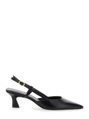 Winnie Slingback Pumps Wirh Medium Heel In Leather Woman - Stuart Weitzman - Modalova