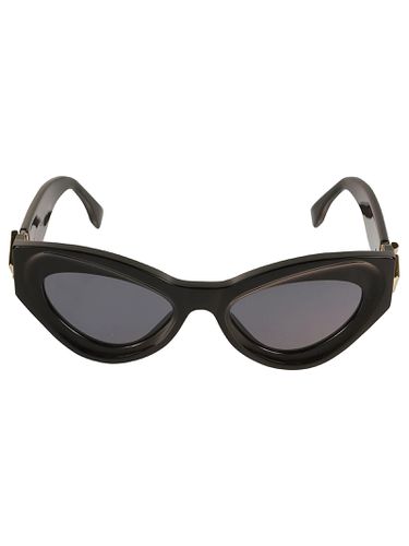 Fendi Cat-eye Thick Sunglasses - Fendi - Modalova