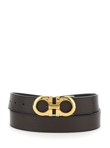 And Black Reversible Belt With Gancini Buckle In Hammered Leather Man - Ferragamo - Modalova