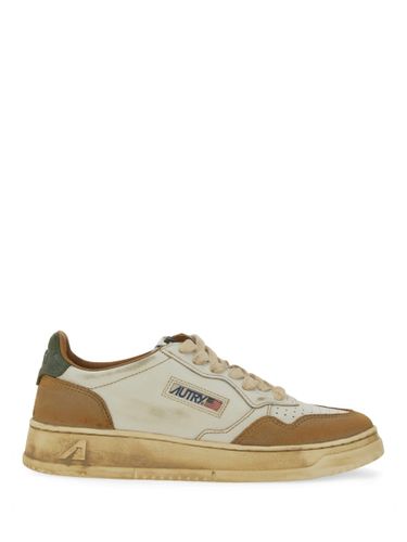 Autry Super Vintage Sneaker - Autry - Modalova