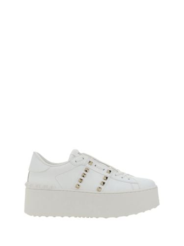 Rockstud Untitled Sneakers - Valentino Garavani - Modalova