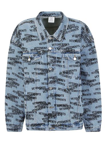 VETEMENTS Logo Stamped Denim Jacket - VETEMENTS - Modalova