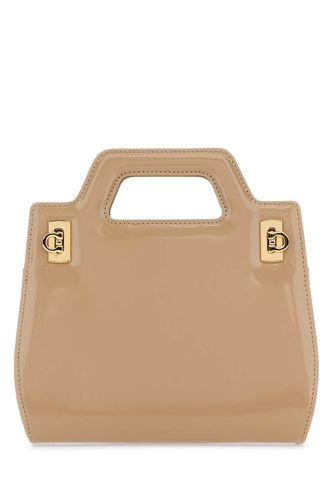 Leather Mini Wanda Handbag - Ferragamo - Modalova