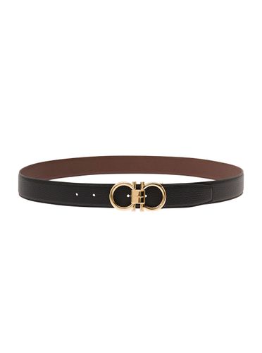 Belt With Gancini Detail In Grainy Leather Man - Ferragamo - Modalova