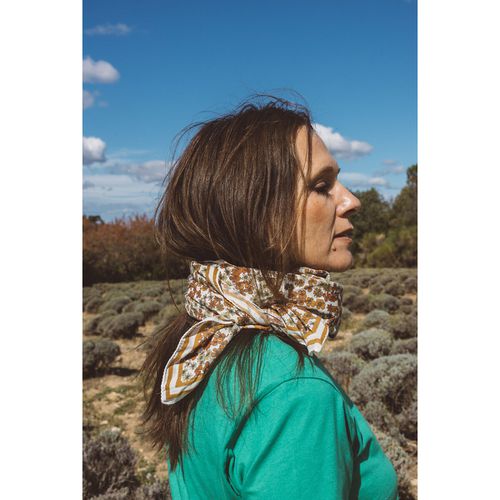 Grande foulard stampato FLOWER - GABRIELLE PARIS - Modalova