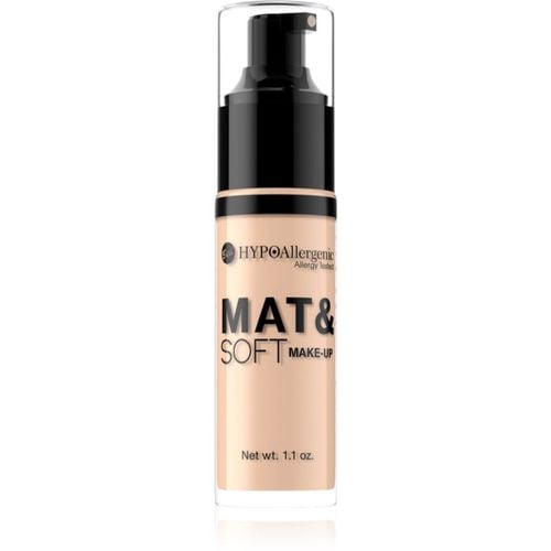 Hypoallergenic Mat&Soft maquillaje ligero matificante tono 05 Olive Beige 30 ml - Bell - Modalova