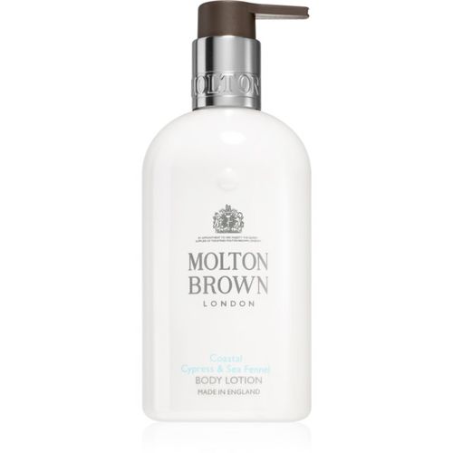 Coastal Cypress & Sea Fennel latte idratante corpo 300 ml - Molton Brown - Modalova