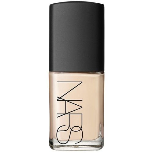 Sheer Glow Foundation maquillaje hidratante tono Siberia 30 ml - Nars - Modalova