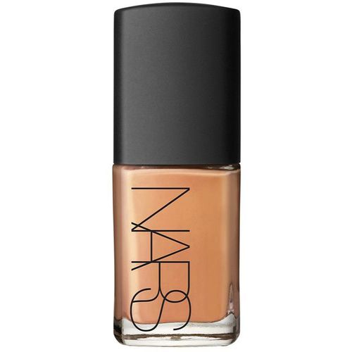 Sheer Glow Foundation maquillaje hidratante tono CADIZ 30 ml - Nars - Modalova