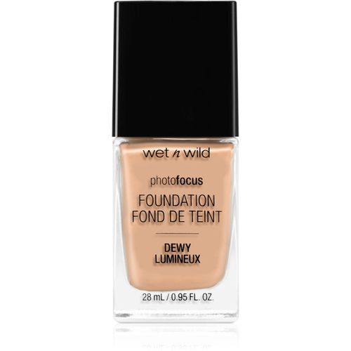 Photo Focus leichtes feuchtigkeitsspendendes Make up zur Verjüngung der Gesichtshaut Farbton Classic Beige 28 ml - Wet n Wild - Modalova