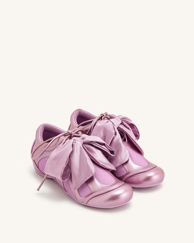 Rosie Metallic Schleifen-Tie Low Top Turnschuhe - Rosa - JW PEI - Modalova