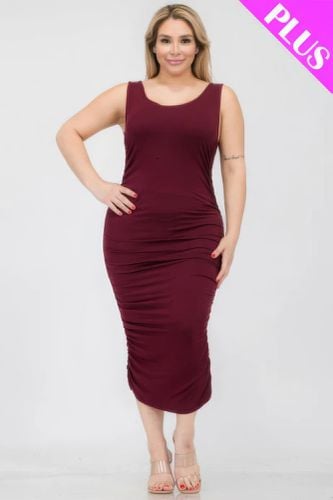 Plus Size Square Neck Ruched Bodycon Midi Dress - KandyKouture - Modalova