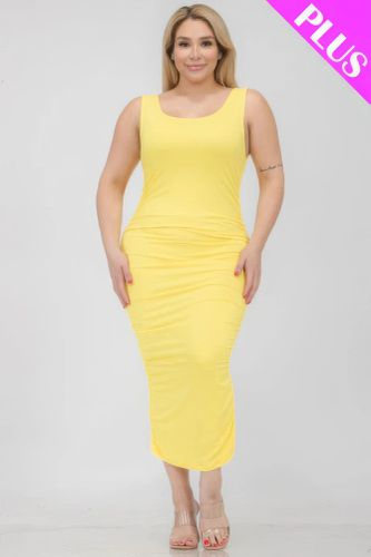 Plus Size Square Neck Ruched Bodycon Midi Dress - KandyKouture - Modalova