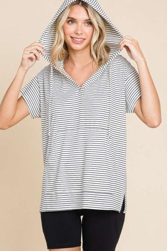 Culture Code Full Size Striped Short Sleeve Hooded Top - Trendsi - Modalova