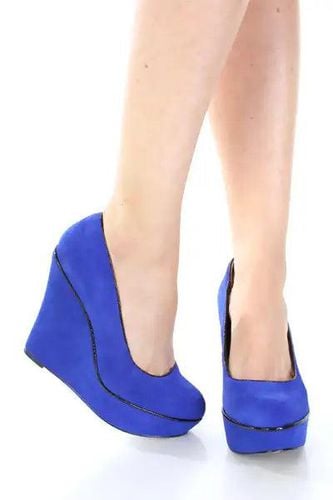 Blue Suede Leather Upper Round Close Toe Pump Wedges Platform - AMIClubwearStore - Modalova