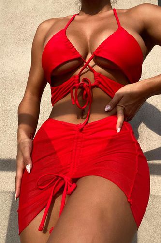 Red Halter Criss-Cross Strappy 3 Pc Swimsuit With Skirt Cover Up - AMIClubwear - Modalova