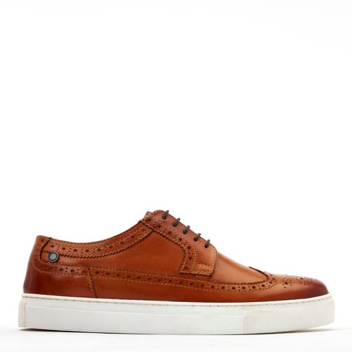 Mens Mickey Washed Leather Brogue Sneaker UK 5 - Base London - Modalova