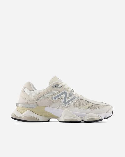 New Balance 9060WHT SEA SALT - 43 - New Balance - Modalova