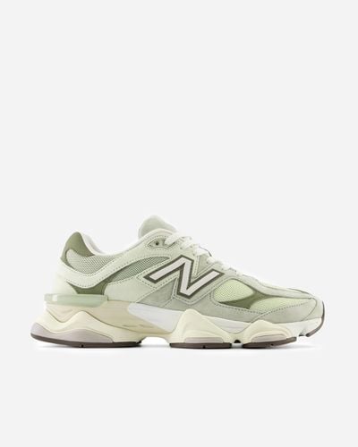 New Balance 9060EEC OLIVINE - 38,5 - New Balance - Modalova