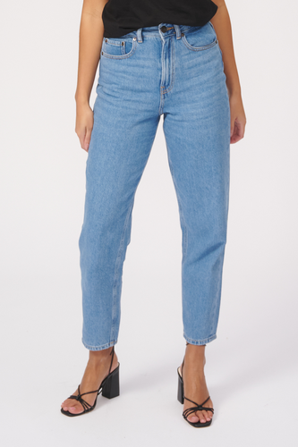 The Original Performance Mom Jeans - Hellblauer Denim - Damen - TeeShoppen - Modalova