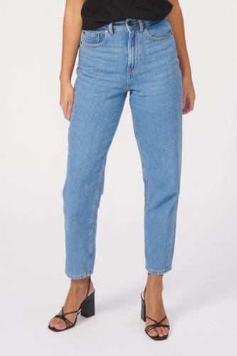 The Original Performance Mama Jeans - hellblauer Denim - TeeShoppen - Modalova