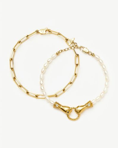 In Good Hands Pearl & Chain Bracelet Set | 18ct Gold Plated / Pearl & Black Onyx - Missoma - Modalova