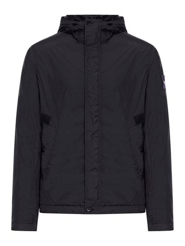 WIND JACKET WITH COMPASS APPLICATION - Man - Stone Island - Modalova