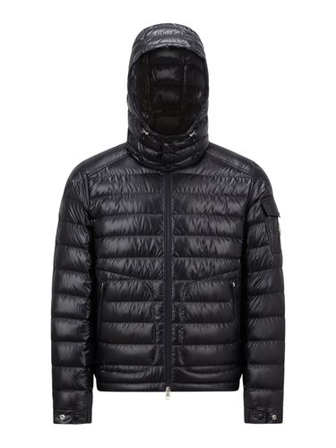 LAUROS HOODED SHORT DOWN JACKET - Man - Moncler - Modalova