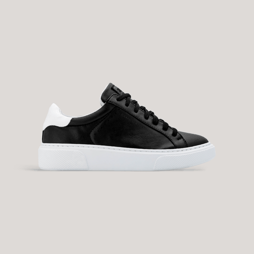 Bliss Sneakers | Black Grape Leather | White - Alexandra K. - Modalova